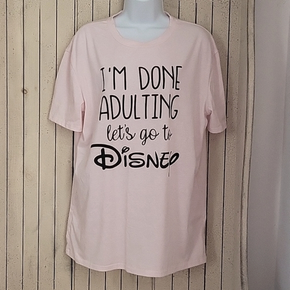 Disney T - Picture 1 of 3